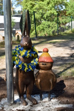 Fröken Flinga & Lövharen