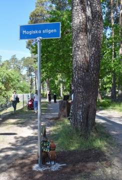 Fröken Flinga & Lövharen