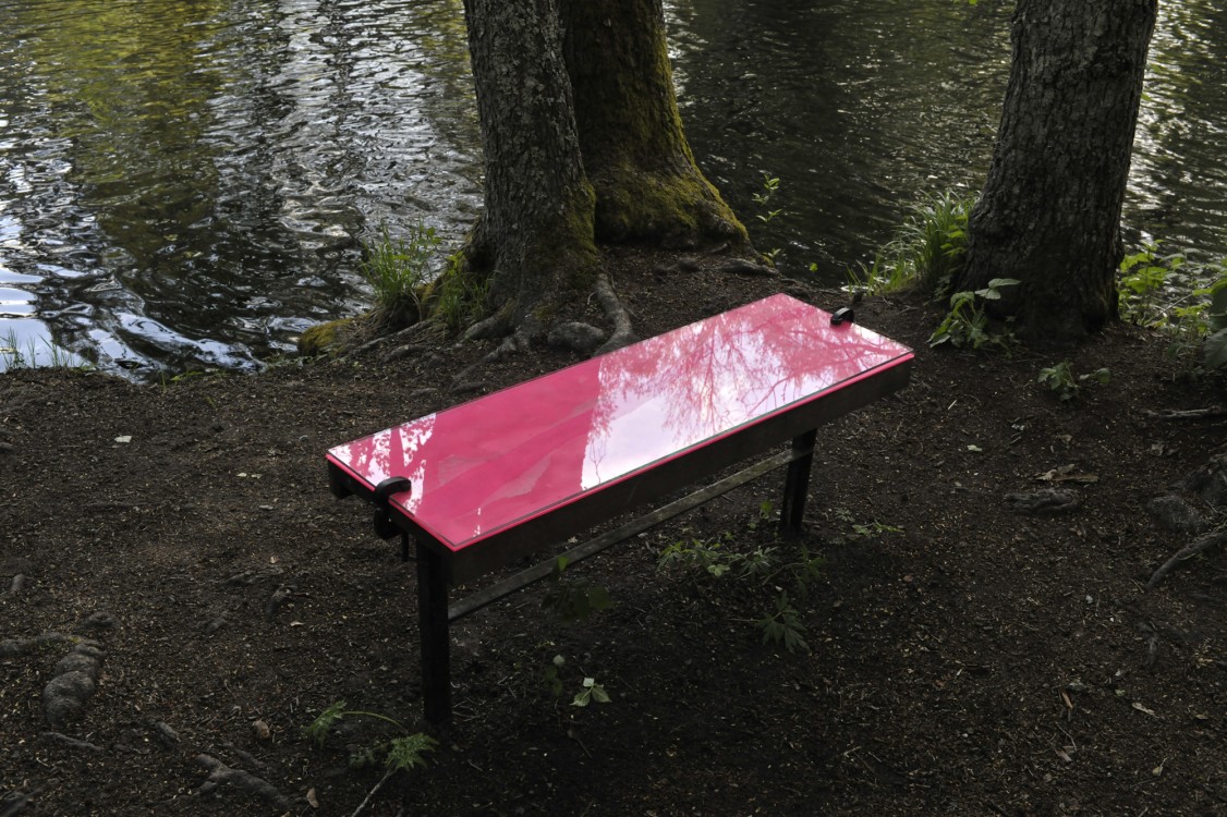 <h1><a href='/medlemmar/maria-koolen-hellmin'>Maria Koolen Hellmin</a></h1><h4>"att tillhopa aldrig glömma" Skulpturparken Ängelserg 2022</h4>